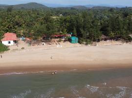 Trippr Gokarna - Beach Hostel – luksusowy kemping 