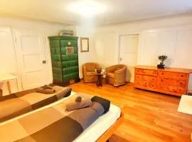 Sensi Living Station