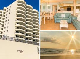 Sand Dollar Condominiums, hotel dicht bij: Oceans West Golf Club, Daytona Beach Shores