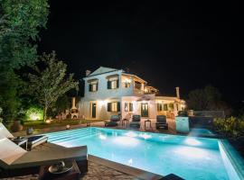 Villa Magnolia Corfu, hotel a Perama