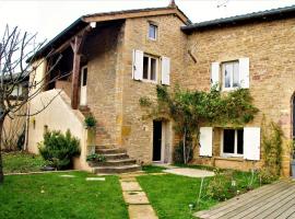 Le vieux pont, B&B in Saint-Julien