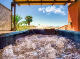 Alan Laguna Beach - private jacuzzi on the terrace ALL YEAR