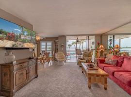 Riverside Club C204, holiday home in Marco Island