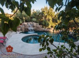 Santa Magdala Hotel Boutique, hotel with jacuzzis in Ensenada