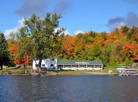 Tornado's Motel, motel en Port Loring