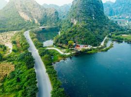 Trang An Freedom Hood, hotel in Ninh Binh