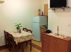 Casa Del Sol Bed&Breakfast, hôtel à Sukošan