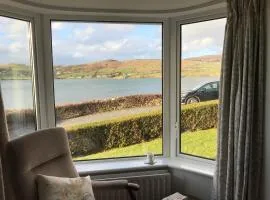 Dunfanaghy - Sea Views- in village - parking