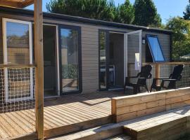 MOBIL-HOME OHARA 2020, hotel in Biscarrosse