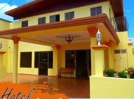 Hotel La Amistad, hotel v destinaci Chitré