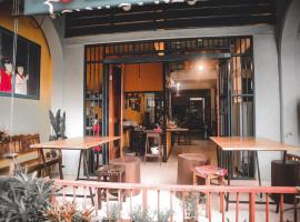 Thaweesuk Heritage Homestay – hotel w mieście Phangnga