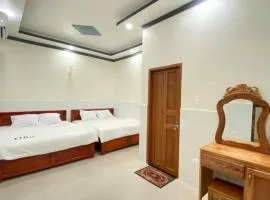 Tùng Thủy Homestay - Dinh Thầy Thím Lagi