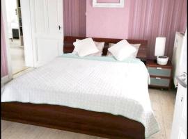 2 bedrooms appartement with wifi at Remersdael, hotel i Remersdaal