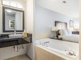 Red Lion Inn & Suites Des Moines