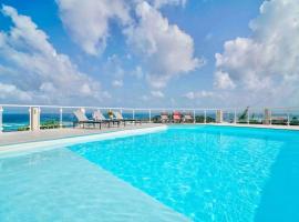 V5 Between sky and sea, Caribbean magical view – hotel w mieście Oyster Pond