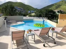 Beautiful suite S2, pool, sea view, Pinel Island