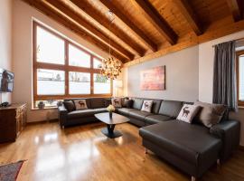 Alpen Chalet，位于加尔米施-帕滕基兴的酒店