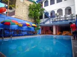 SEACOAST HOTEL AND RESORTS、マクタンにあるマクタン・セブ国際空港 - CEBの周辺ホテル