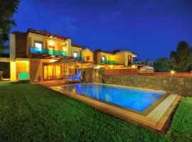 Horizon Line Villas