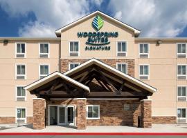 Woodspring Suites Houston IAH Airport，亨博爾的飯店