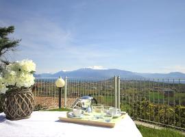 La Villa Degli Ulivi, hotel in Soiano del Lago