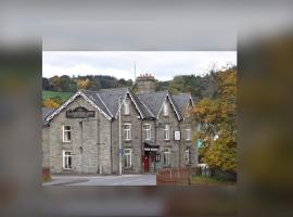 The Llanelwedd Arms Hotel, hotel di Builth Wells