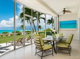 The Venetian on Grace Bay, serviced apartment in Grace Bay