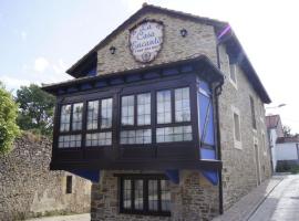 La Casa Encanto, hostal o pensión en Espinosa de los Monteros