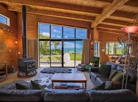 Mohua - Pakawau Holiday Home