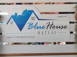 Blue House Hat Yai, rumah kotej di Hat Yai