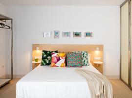 Apartamentos y estudios céntricos Conil Home Suite, viešbutis mieste Konil de la Frontera