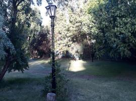 La Casita en el Parque Lodge 1, hotel v destinaci Ciudad Lujan de Cuyo