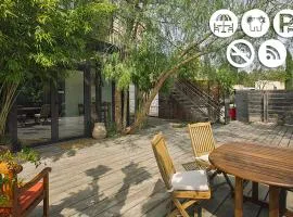 les Aromatiques - terrasse & parking privé à VILLENEUVE LES AVIGNON