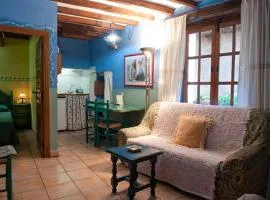 Cosy Apartment in Robledillo de Gata - 45 sqm - Fireplace