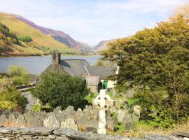 St Mary's，Tal-y-llyn的度假住所