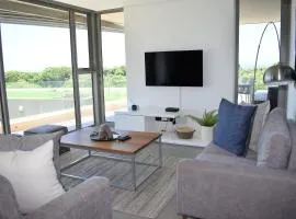 Pebble Beach 301 Penthouse, Sibaya