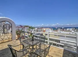Gorgeous Penthouse Villa with Deck and Ocean Views!
