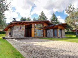 Villa Four Seasons, hytte i Razlog