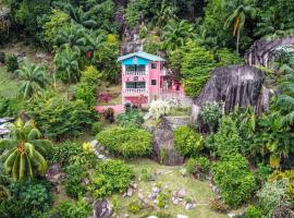 Les Elles Guesthouse Self Catering, casa de hóspedes em Baie Lazare Mahé