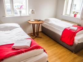 Guesthouse Sunnuhóll, pensionat i Västmannaöarna