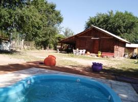 cabañas Khuska, ξενοδοχείο σε Bialet Masse