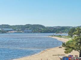 Hytte med 4 Soverom, feriebolig ved stranden i Kristiansand