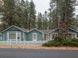 Pine Street Cottage, vacation home in Sisters