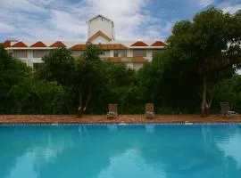 Sarovar Portico Sasangir