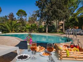 Villa Flem Luxury by HDSalento, khách sạn ở Montesano Salentino