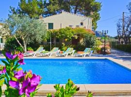 Casa de Campo con Encanto, country house in Pollença