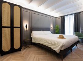 Reina 107 Beach Boutique: Valensiya'da bir otel