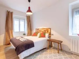 Apartamento KUIA en Gran Bilbao con terraza y vistas a un parque