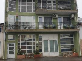 SC Afitos SRL, hotel in Drobeta-Turnu Severin