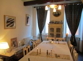 La Maison de Natasha, bed & breakfast i Castillon-en-Couserans